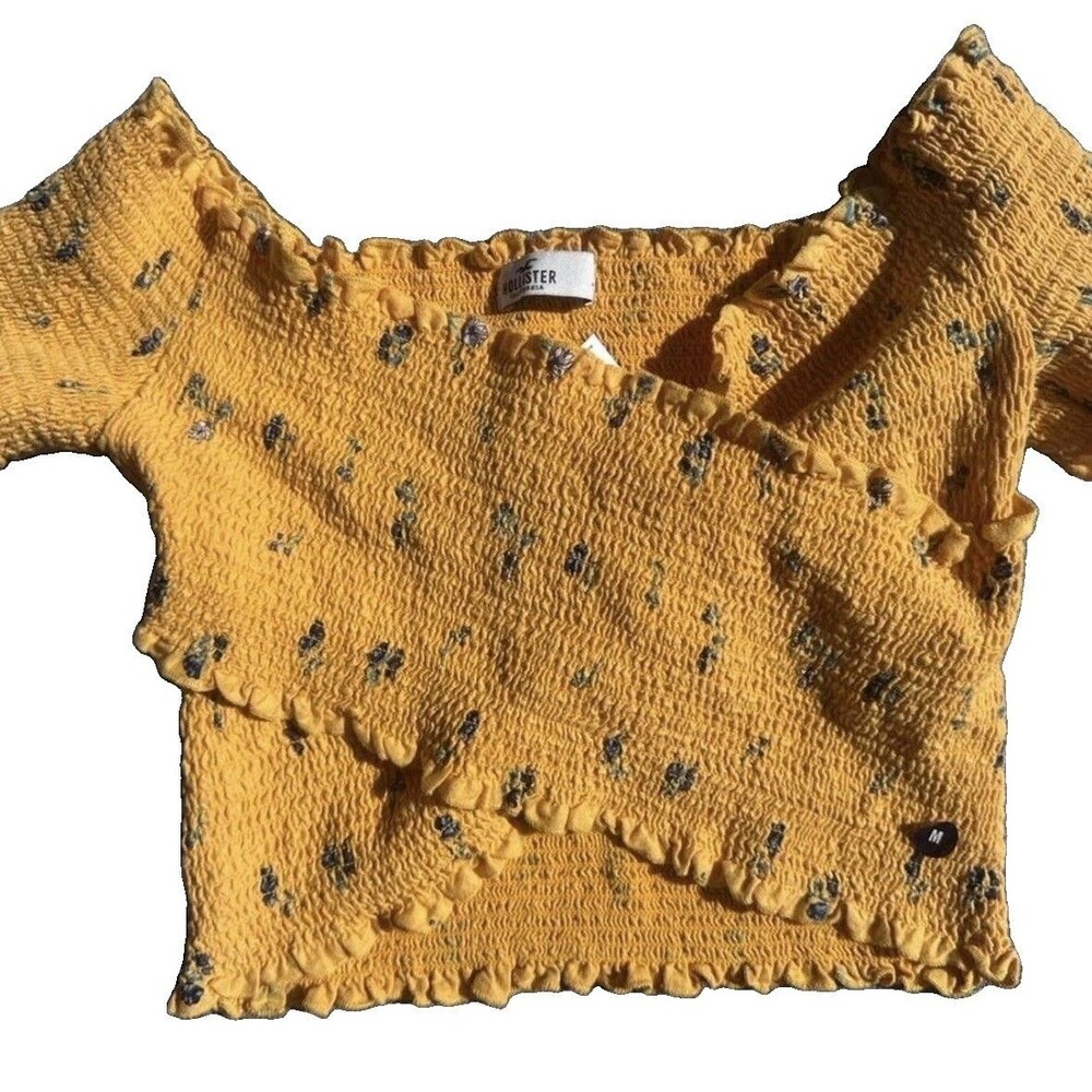 Hollister California Smocked Floral Top Medium Yellow Off Shoulder NWT
